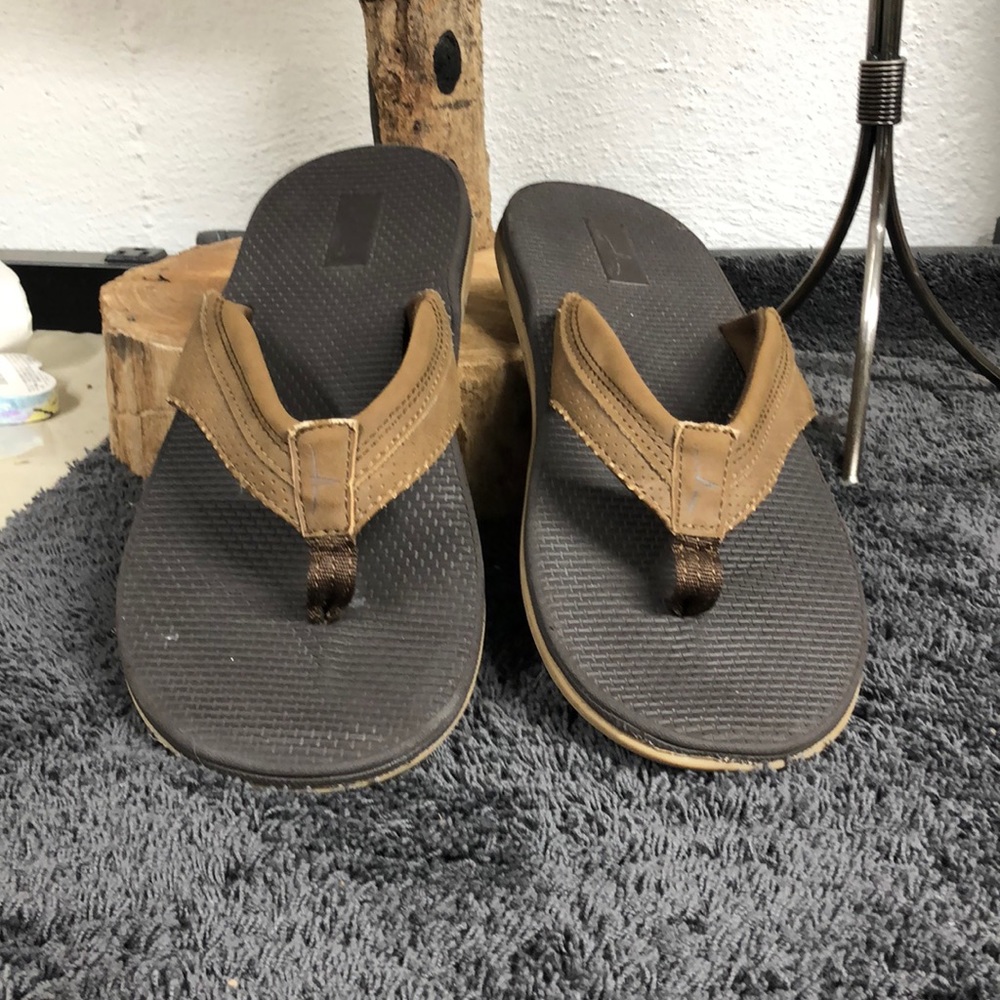 Bluefin brown men’s sandals‎ size 7
